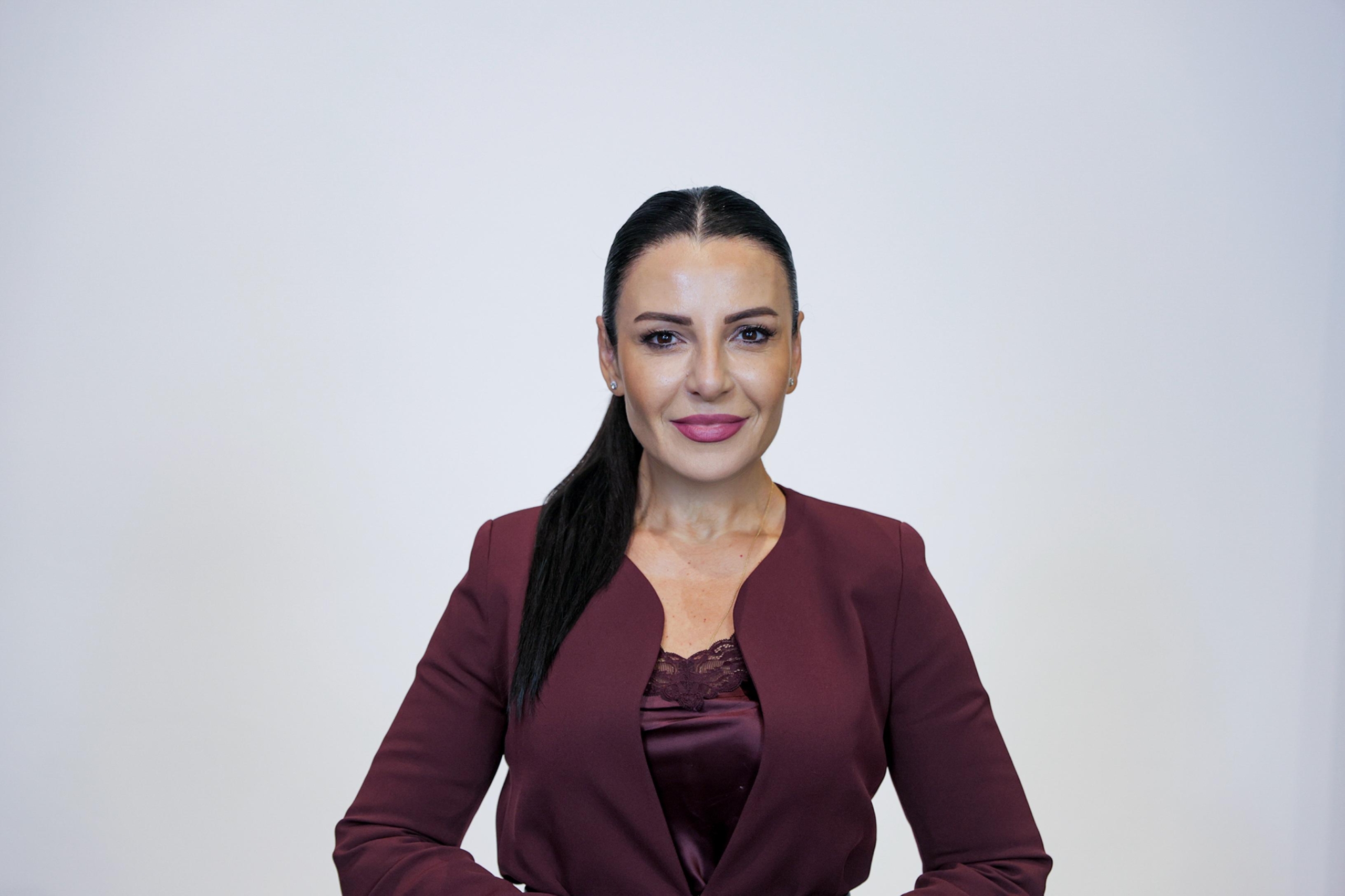 Portret i Belinda Balluku